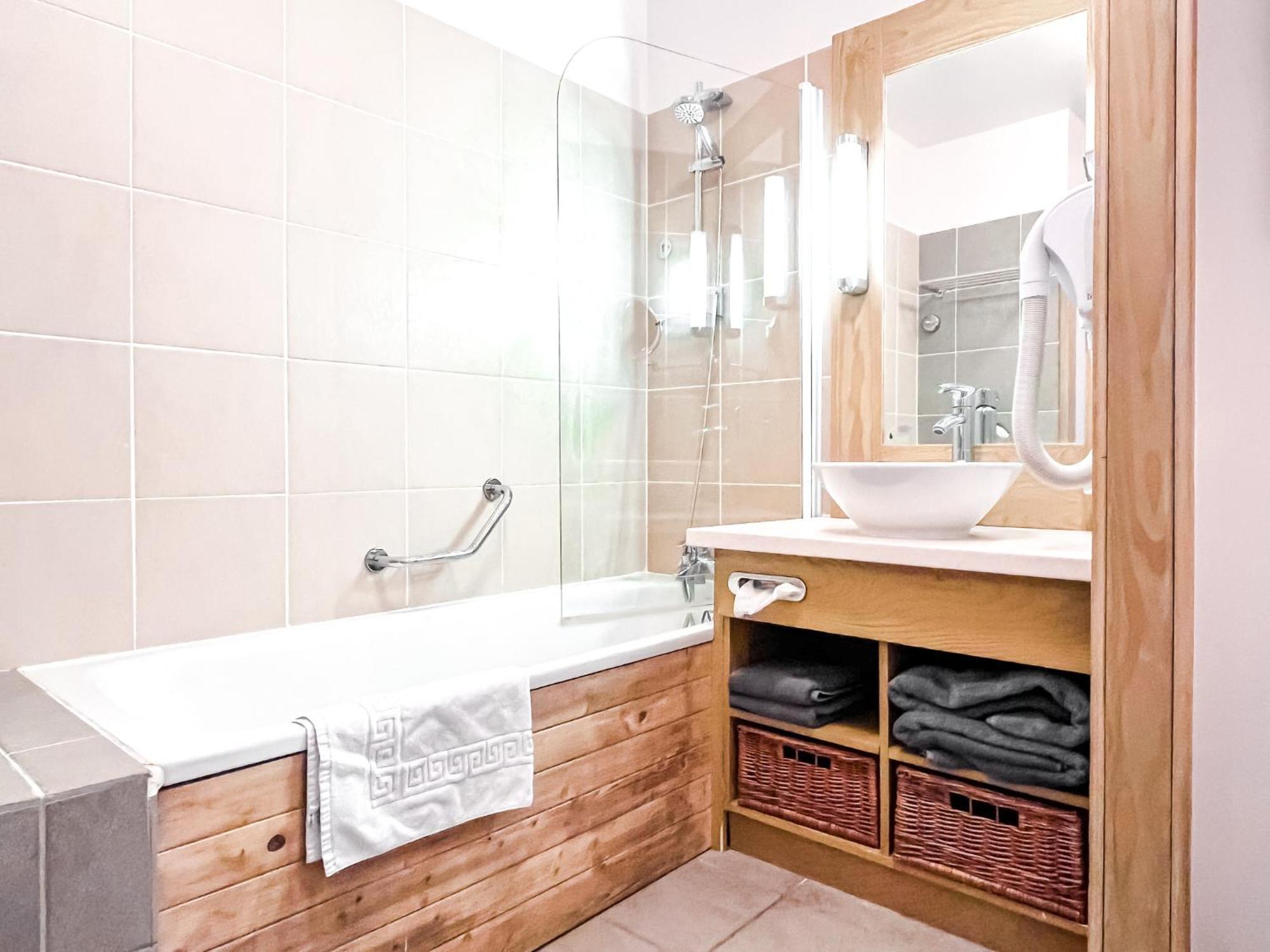 Large One-Bedroom Apartment, Wheelchair Adapted, Les Terrasses D'Eos Flaine Eksteriør billede