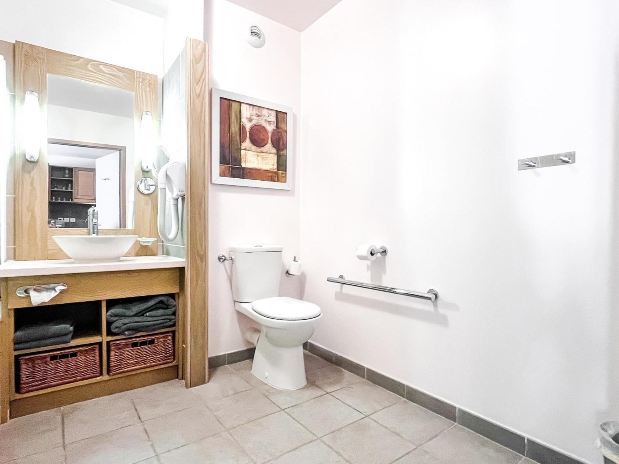 Large One-Bedroom Apartment, Wheelchair Adapted, Les Terrasses D'Eos Flaine Eksteriør billede